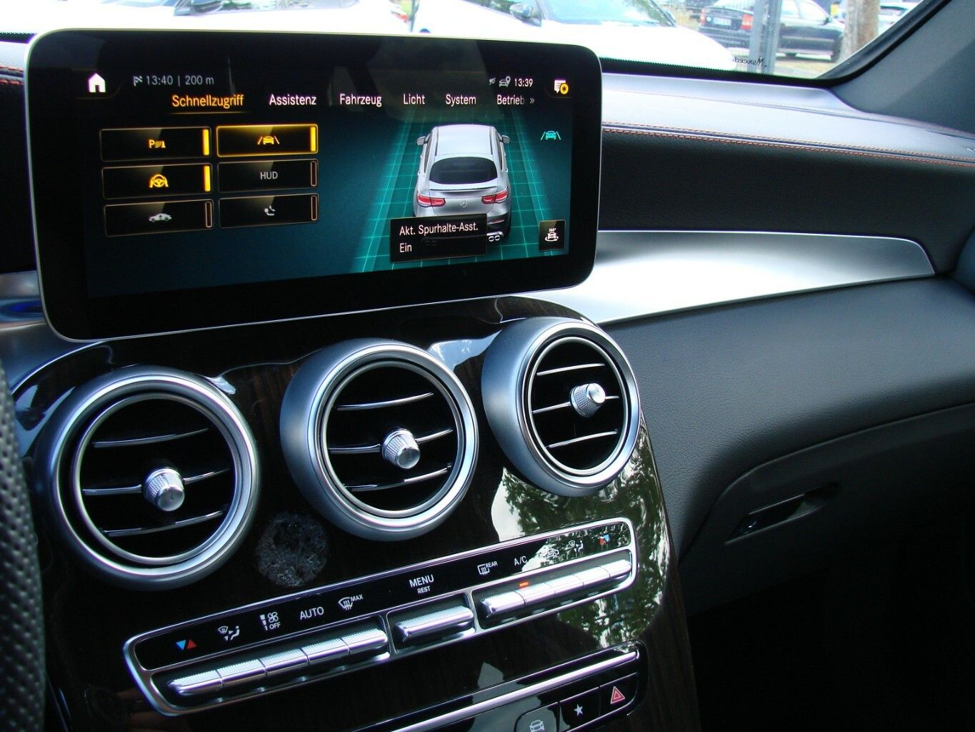 Mercedes-Benz GLC 43 AMG 4Matic Distronic+ AHK HUD 360º LED Sp foto 8