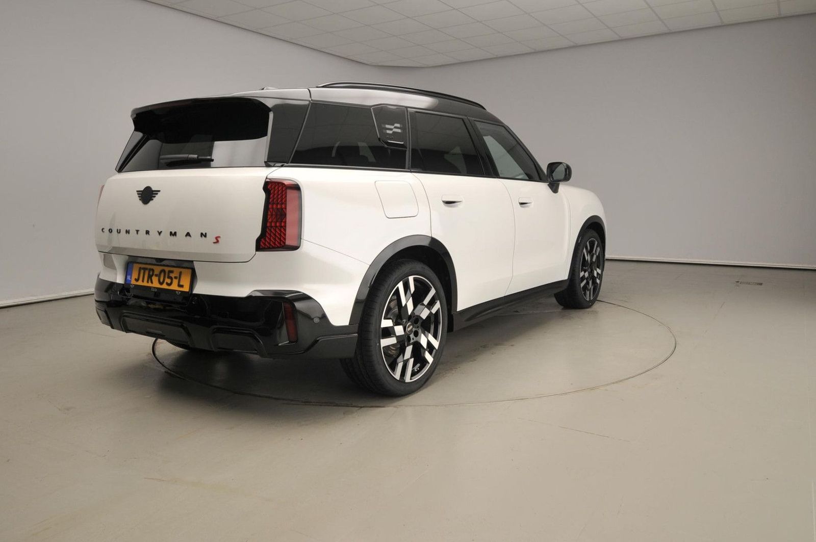 MINI John Cooper Works Countryman 2.0 S ALL4 John Coo imagem 2
