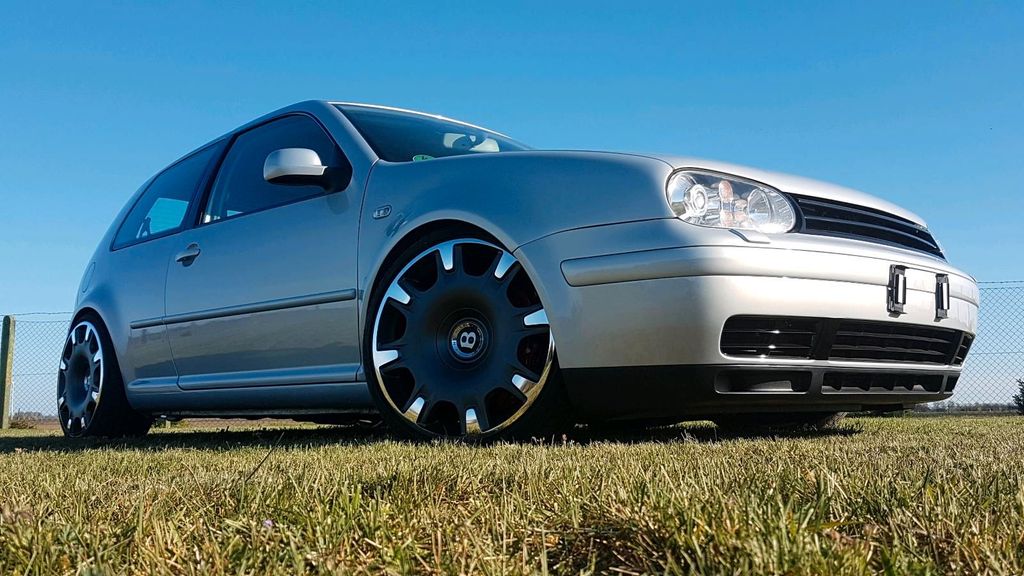 Image of Volkswagen Golf