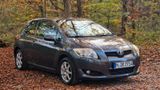 Toyota Auris 1.6 VVT-i Sol + Alu's - Toyota Auris in München