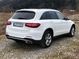 Mercedes-Benz GLC 250 4MATIC AMG Line Autom. - Scheckheft - AH - Mercedes-Benz GLC 250: Weiß
