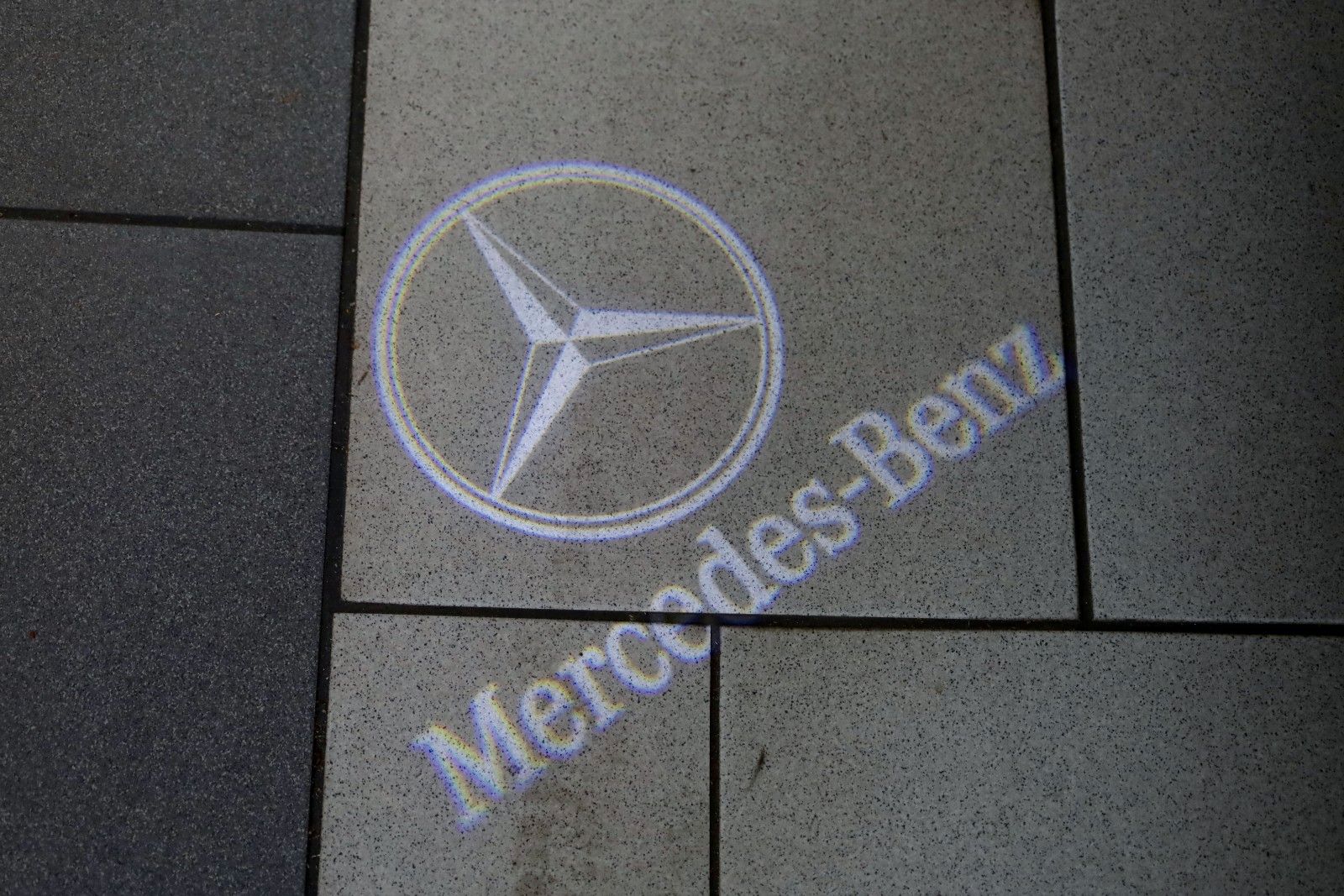Fahrzeugabbildung Mercedes-Benz C 220d T T.Leder,Navi,LED, Panorama, CarPlay,+WR