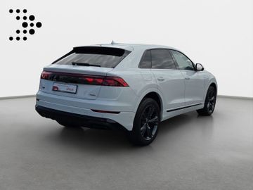 Audi Q8 - 3