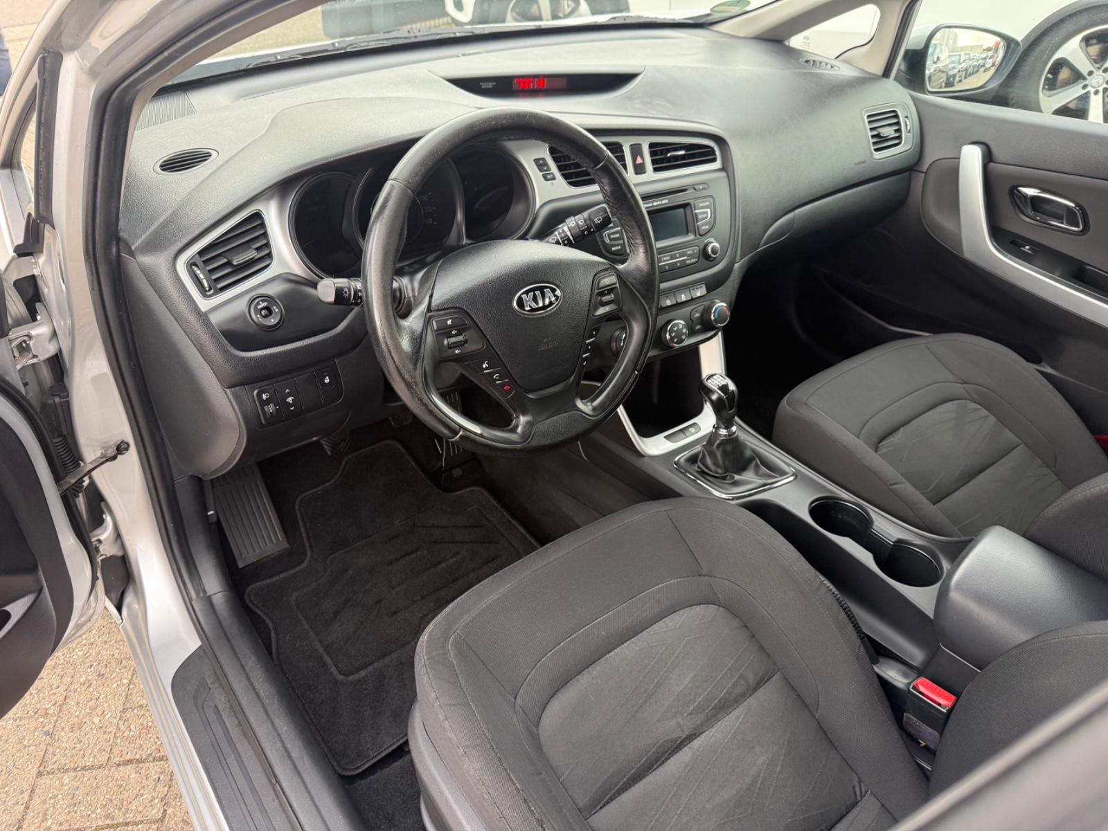 Kia cee'd Sportswagon   Attract