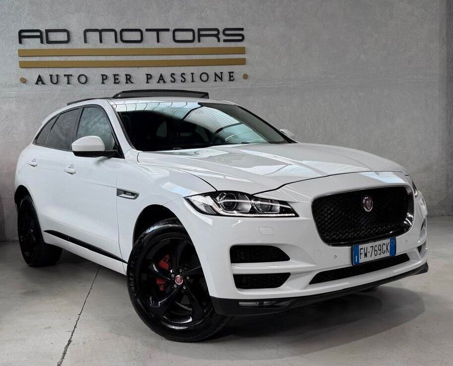 JAGUAR F-Pace