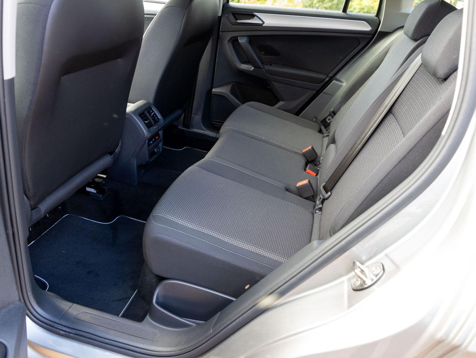 Volkswagen Tiguan Trendline 1.5 TSI Navi LED EPH GRA, миниатюра 20
