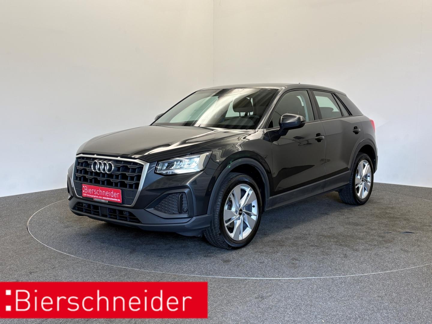 Audi Q2 35 TFSI LED KAMERA NAVI 18 PDC DAB