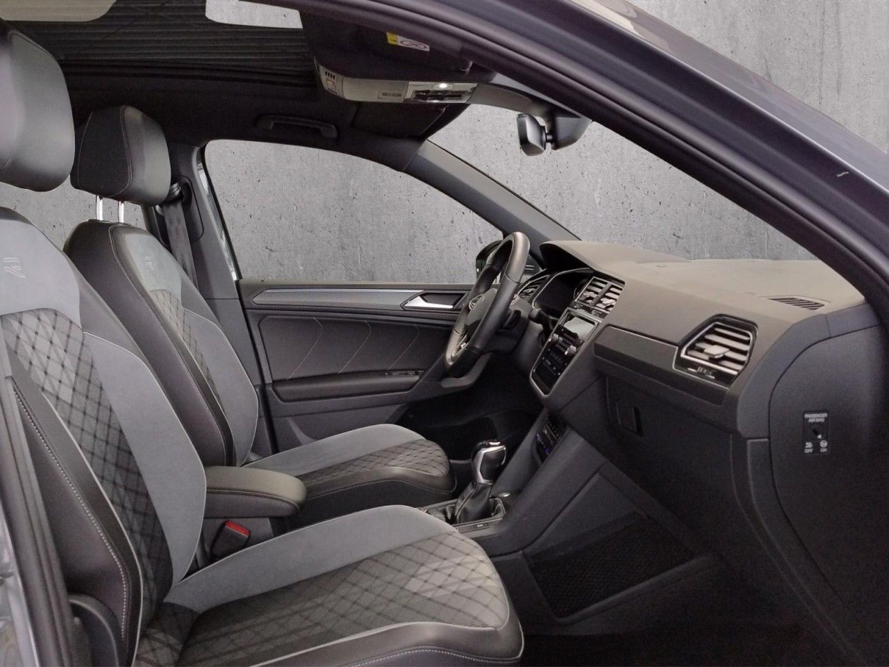 Tiguan R-Line 2.0 TSI DSG 4MOTION Klima Navi