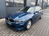 BMW 330e Touring AUT AHK LED DAB PARKASSPLUS HIFI - BMW 330 aus 2024