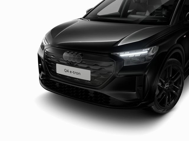 Q4 SUV e-tron performance 210 kW NAVI AHK HUD
