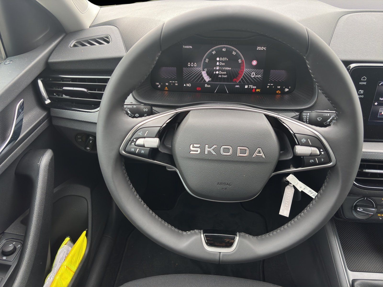 Fahrzeugabbildung SKODA Scala Essence 1,0 TSI 70 kW