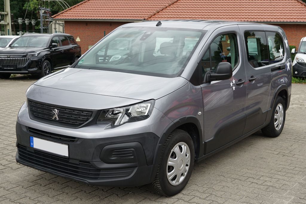 Image of Peugeot Rifter