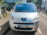 Peugeot Partner Tepee - gebrauchte Peugeot Partner Tepee aus dem Jahr 2009