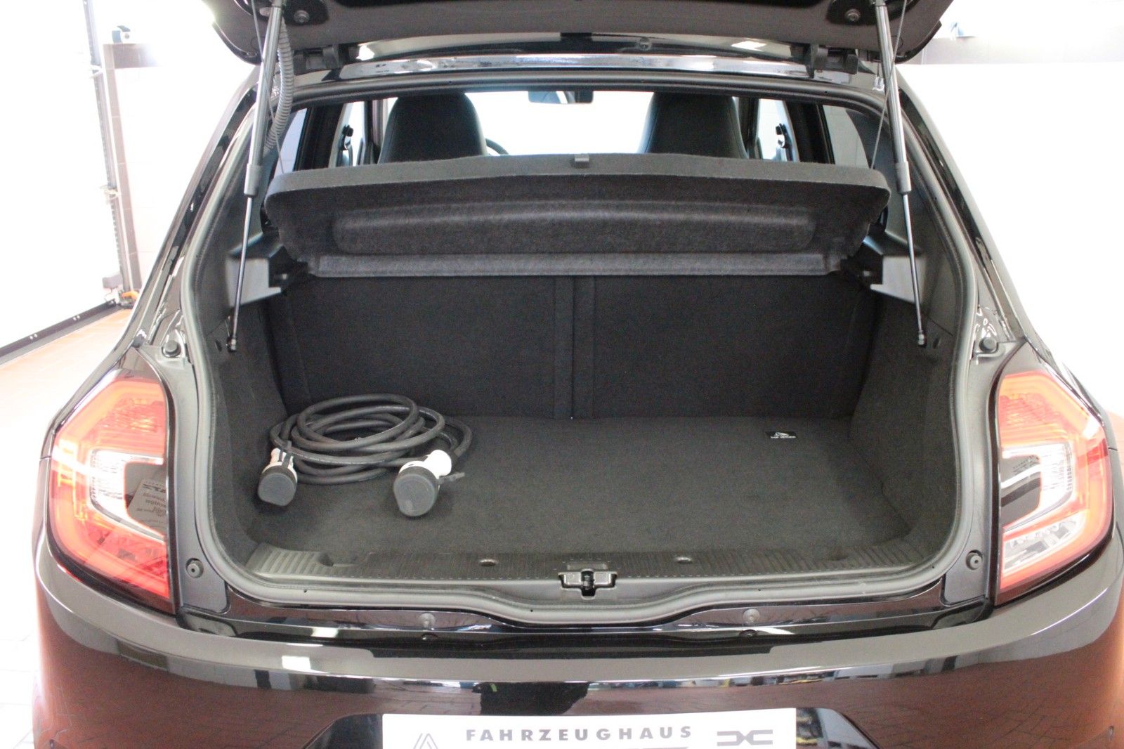 Fahrzeugabbildung Renault Twingo E-Tech 100% elektrisch*einer der letzten*