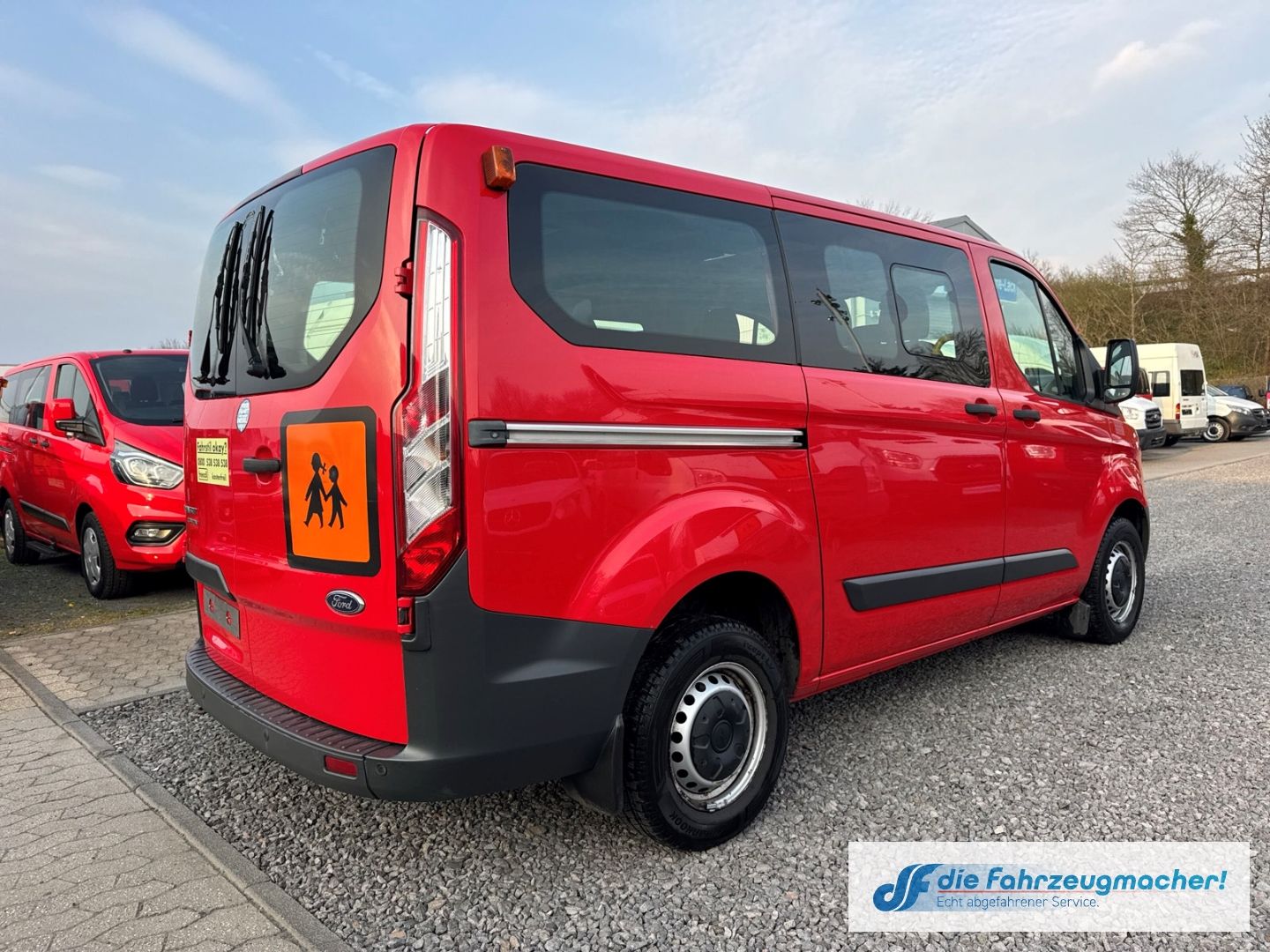 Fahrzeugabbildung Ford Transit Custom Kombi 300 L1 2.2 TDCi *1889 *EXPO