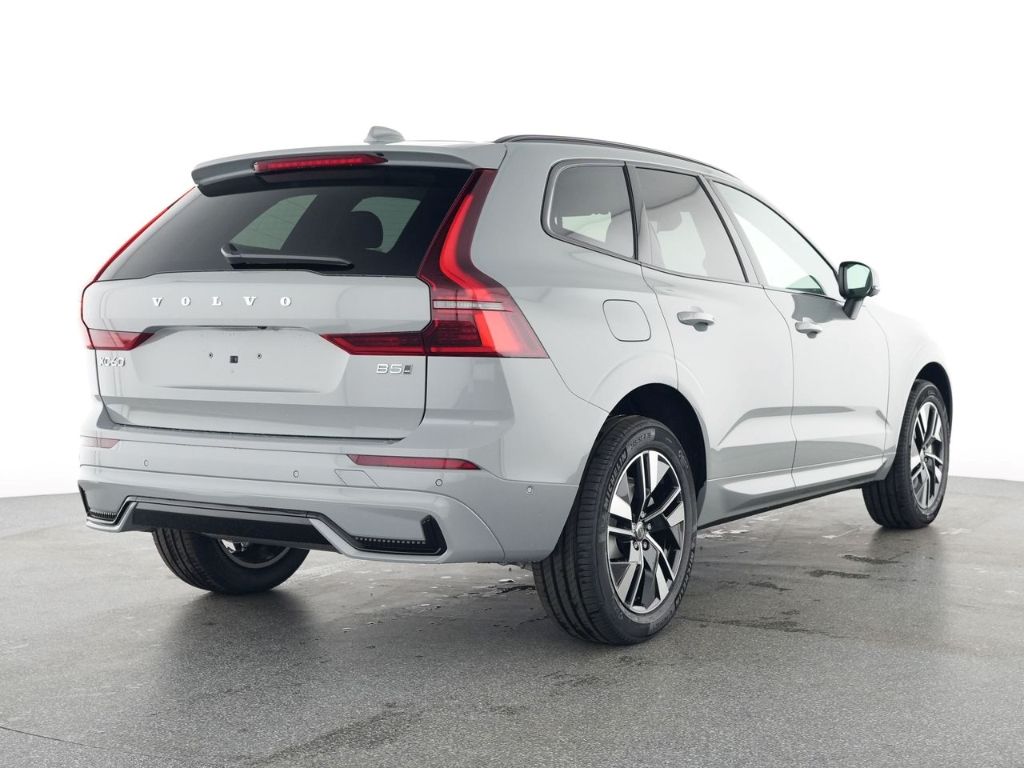 Volvo XC60 FACELIFT Plus Dark AWD HUD Digitales Cockpi imagem 2