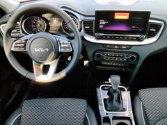 Fahrzeugabbildung Kia XCeed 1.6T SPIRIT+JBL+SHZ+ACC+KAMERA+LED+NAVI