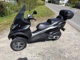 Piaggio MP3 300 ABS/ASR LT Autoführerschein - PIAGGIO MP3 AUTOFÜHRERSCHEIN