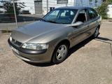 Opel Vectra 2.5 V6 CD Exklusiv CD AUTOMATIK 1 hand !! - Opel Vectra in Köln
