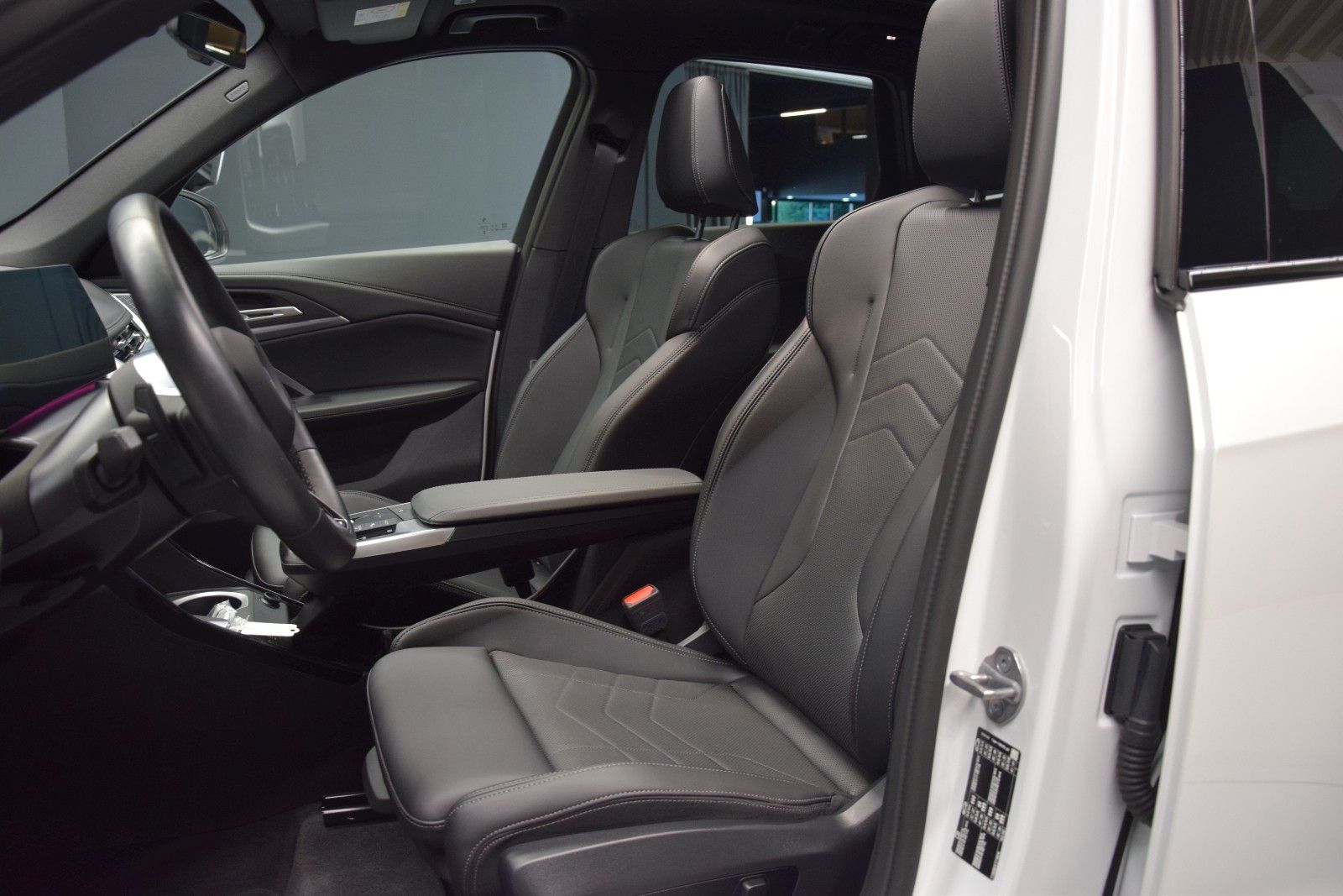 Fahrzeugabbildung BMW X1 18 i sDrive M Sport Pano H&k ACC Memory Leder