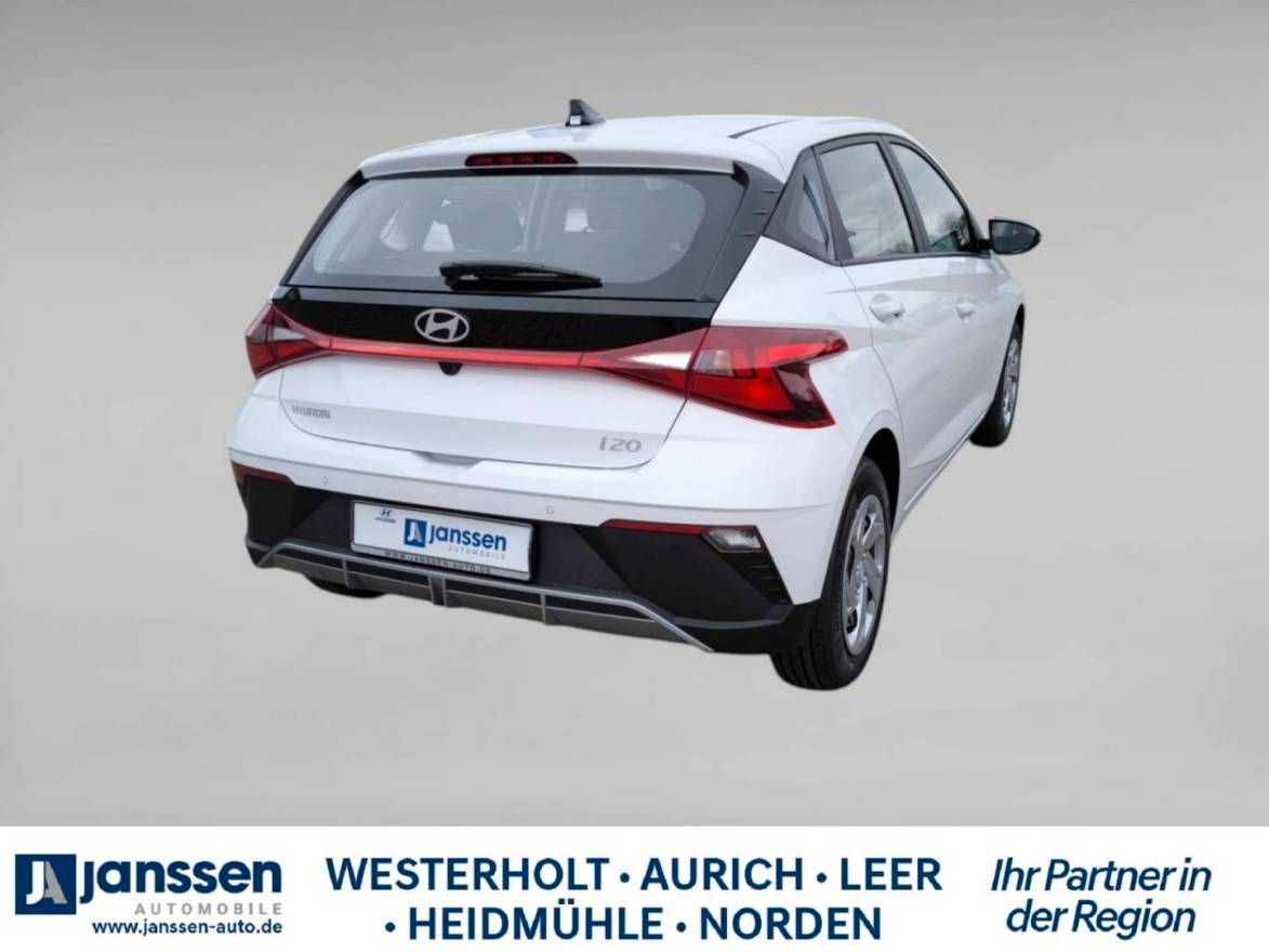 Fahrzeugabbildung Hyundai i20 Select Funktionspaket PDC Navi Rückfahrkamer