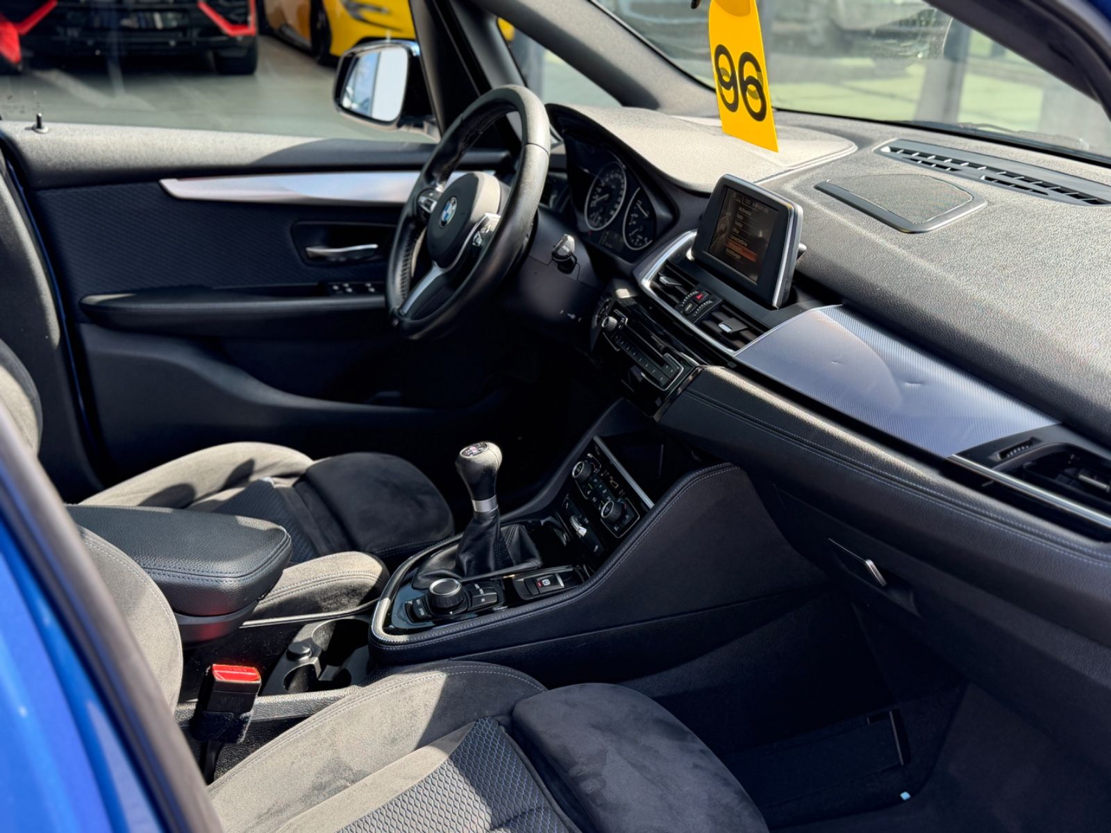 218 Active Tourer M Paket Alcantara
