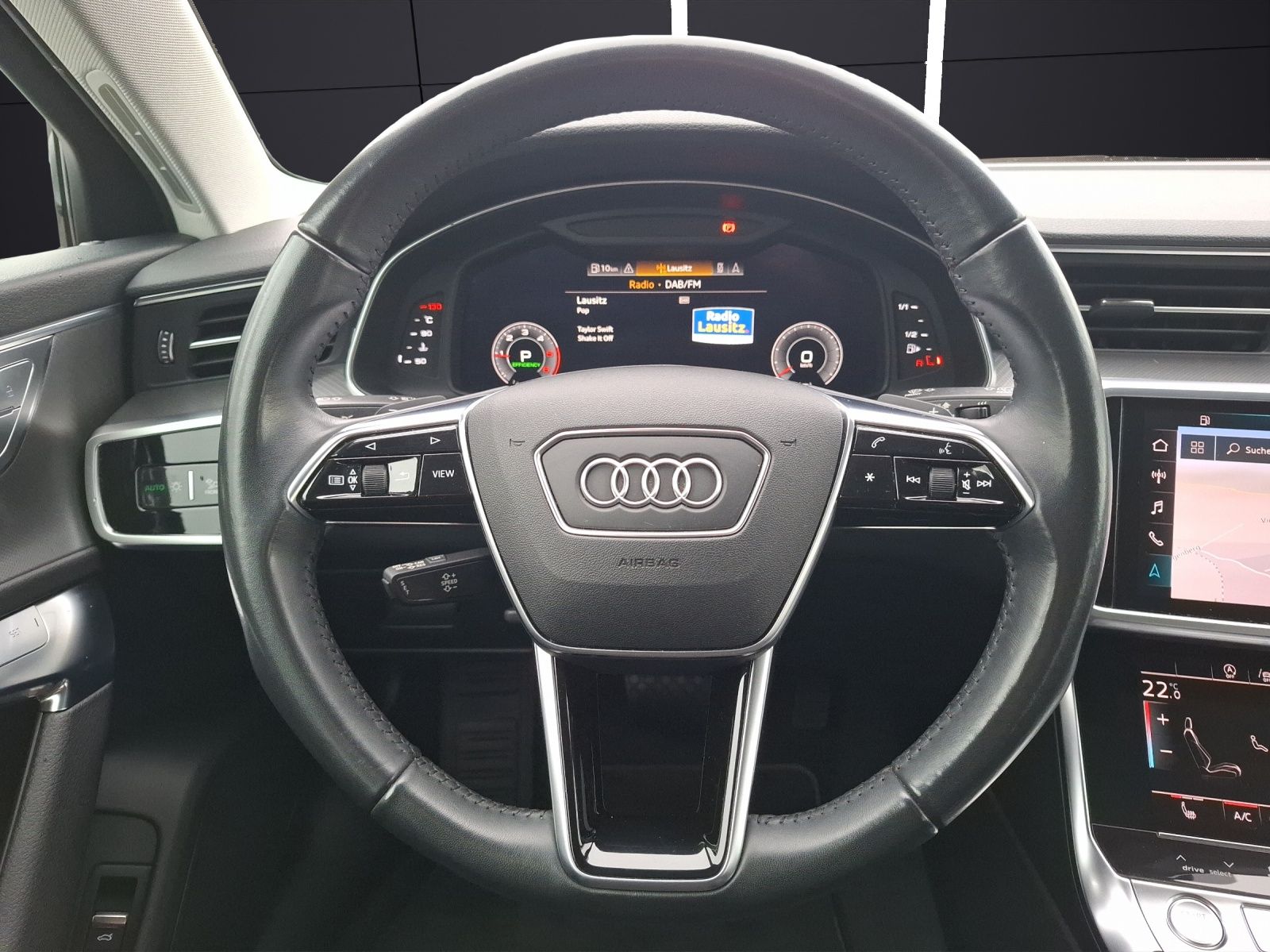 Fahrzeugabbildung Audi A6 Avant 40 TDI sport S-tronic LED NAVI AVC GRA