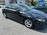 Mercedes-Benz A 180 A -Klasse Lim. A 180 d - Mercedes-Benz: Automatik, 180
