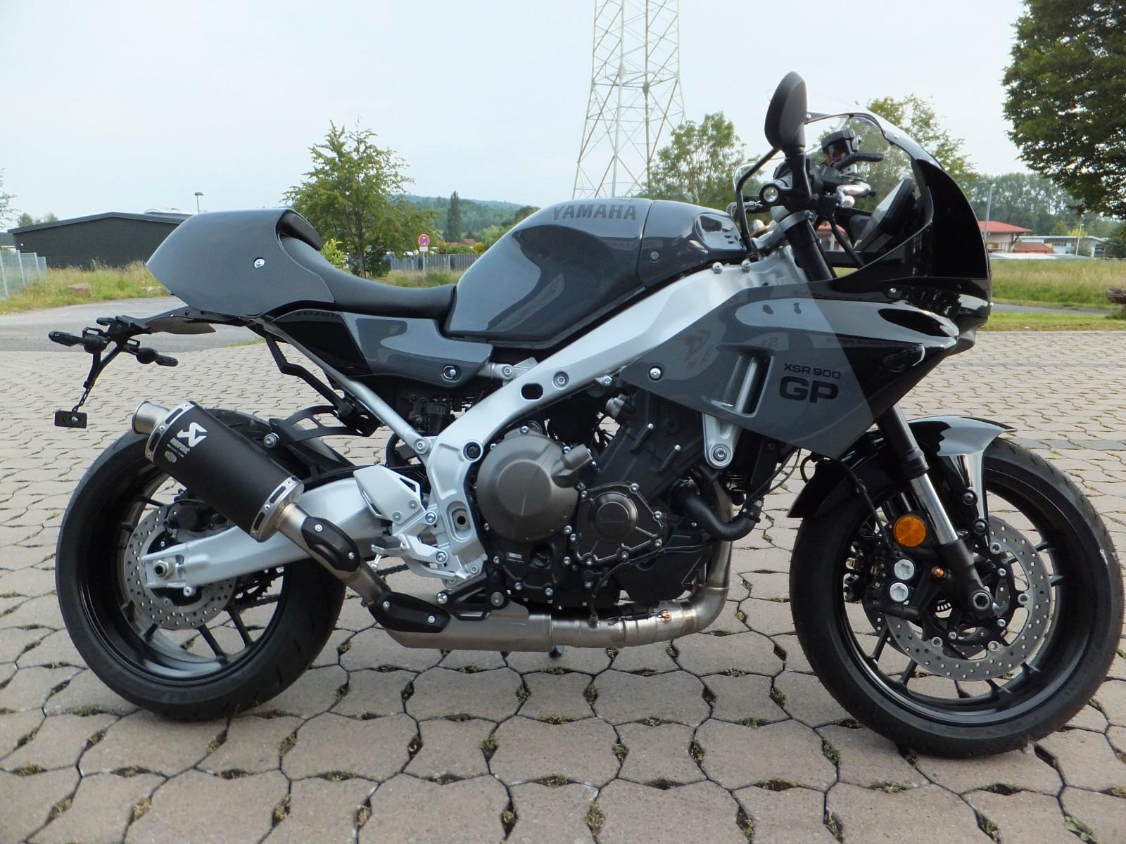 Yamaha XSR900GP  2025  Top Racing Akrapovic