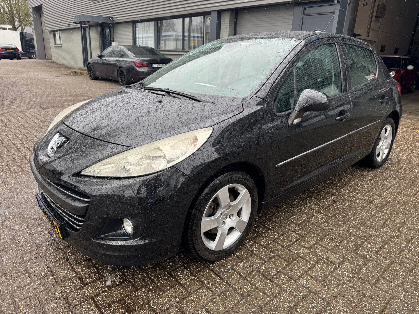 Peugeot 207 1.6 VTi XS