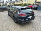 Kia cee'd Sportswagon 1.6 CRDi Eco 100kW Vision ... - Kia cee'd Sportswagon von privat