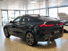 Fahrzeugabbildung BMW X6 M50 i (ICONIC/HEADUP/PANO/3D-CAM/ACC