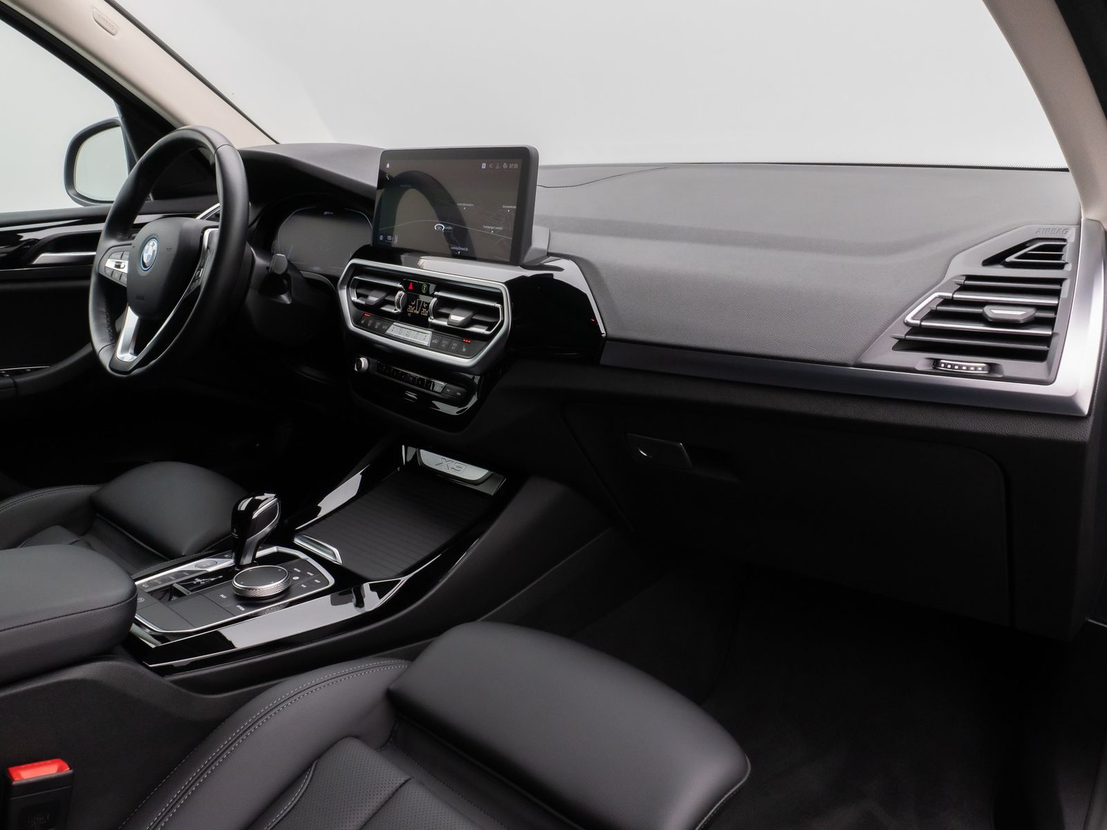 Fahrzeugabbildung BMW X3 xD30e DAB HiFi Kamera Leder Sportstz 18Zoll