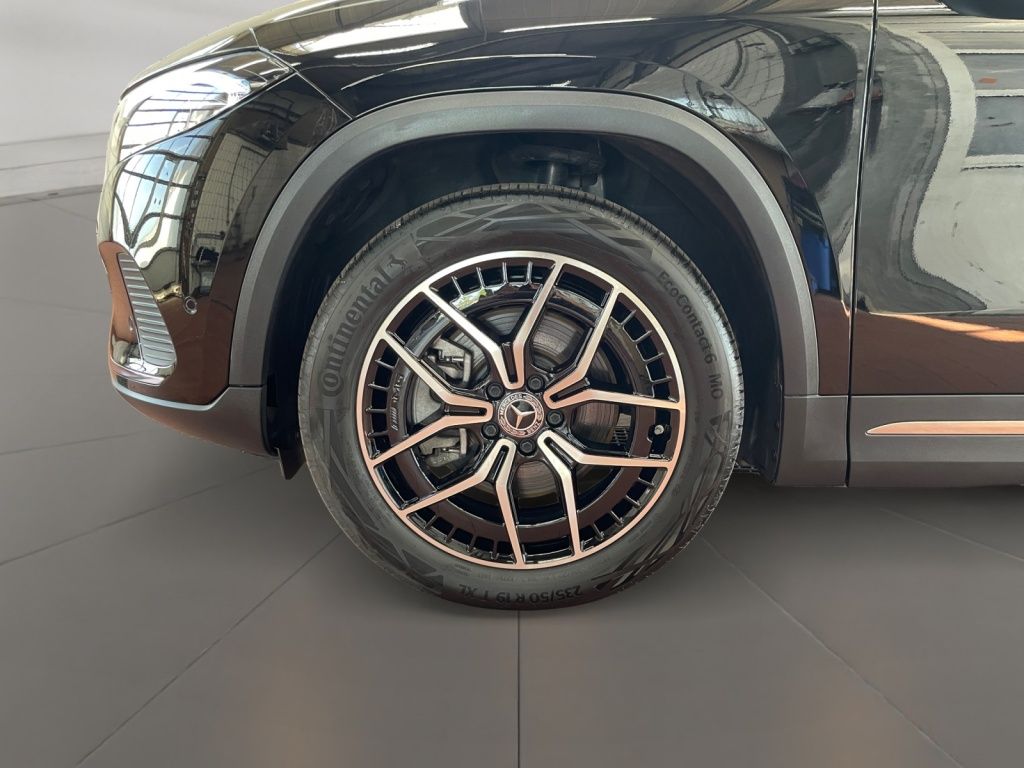 Mercedes-Benz EQA 300 4matic Progressive AMG+MBUX+Progressive foto 7