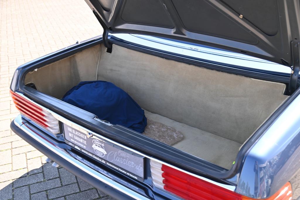 Mercedes-Benz SL 380