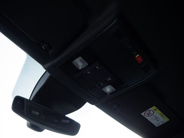 Arona 1.0 Xperience PDC KAMERA NAVI ACC LED
