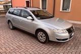 Volkswagen Passat 1.4 Benzina - Metano - Volkswagen Passat mit CNG-Antrieb