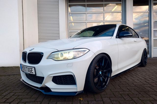 BMW M235 i / Tüv & Inspek Neu / Navi R Kam/ 8Fach /