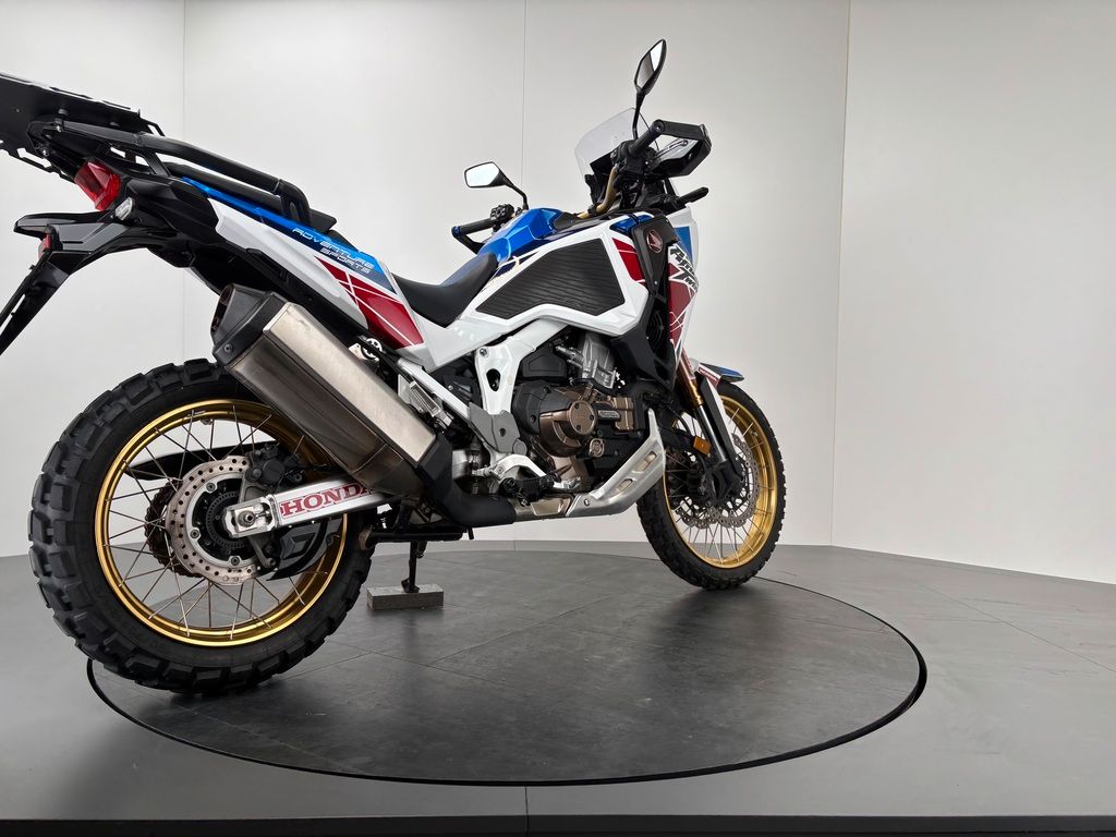 Fahrzeugabbildung Honda CRF 1100 DCT ADVENTURE *SERVICE NEU *1. HAND