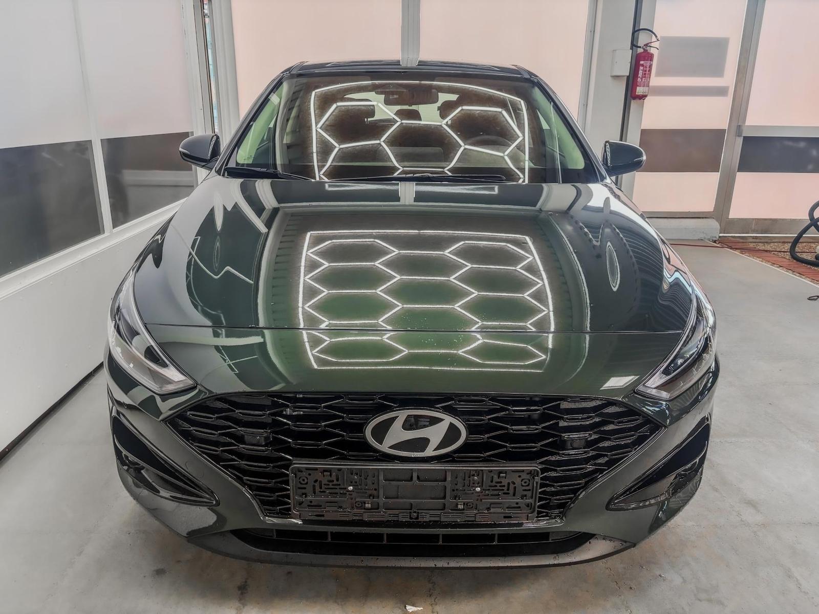 Hyundai i30 STYLE DCT NAVI WP ALU LED RFK PDC 1.6 T-G...