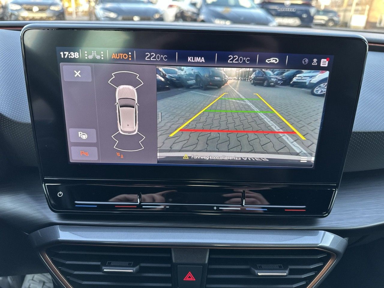 Fahrzeugabbildung CUPRA Leon 1.5 TSI 150 PS 6-Gang