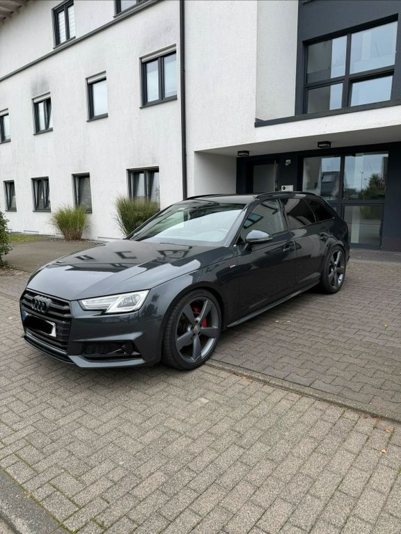Image of Audi A4