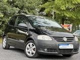 Volkswagen Fox Basis 1.2*2.Hand*TÜV/AU*Klima*Sitzheizung - Volkswagen Fox mit Benzin-Antrieb: Kleinwagen, Klimaanlage, 1.2