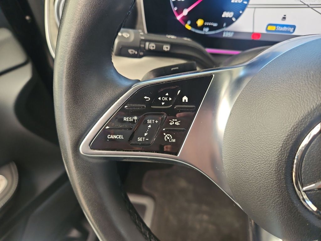 Fahrzeugabbildung Mercedes-Benz V 300 AVG extralang 4x4 8 Sitze elektr. ST STHZ