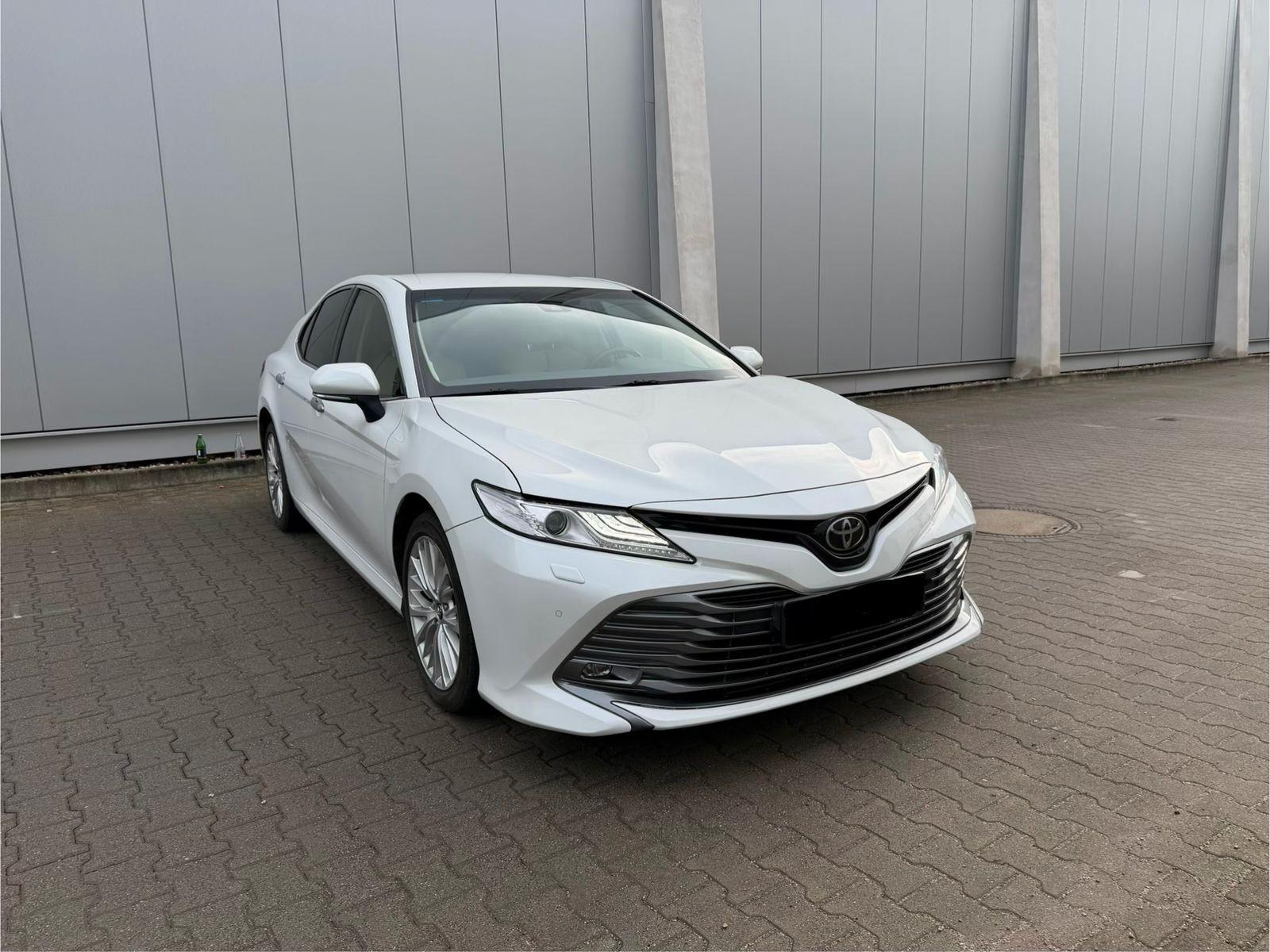 Toyota Camry Executive