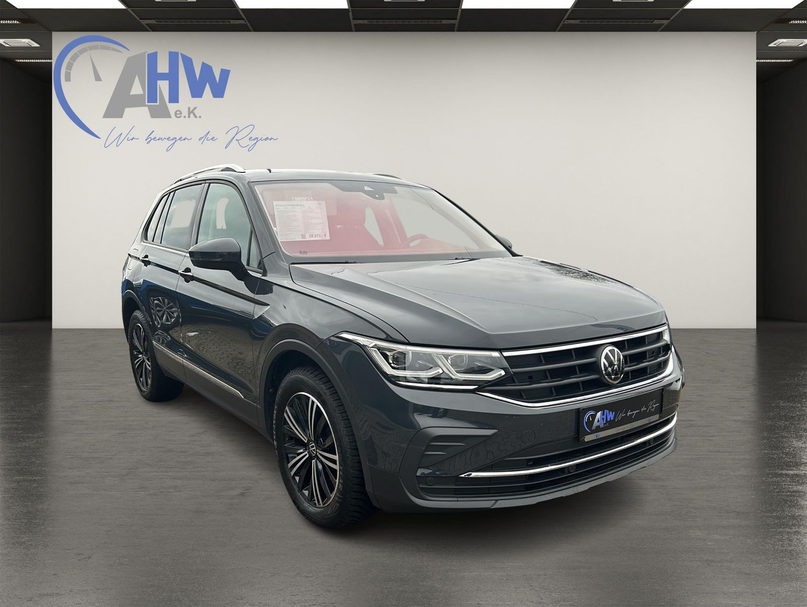 Fahrzeugabbildung Volkswagen Tiguan 2,0 TDI SCR DSG ActiveIQ.Light