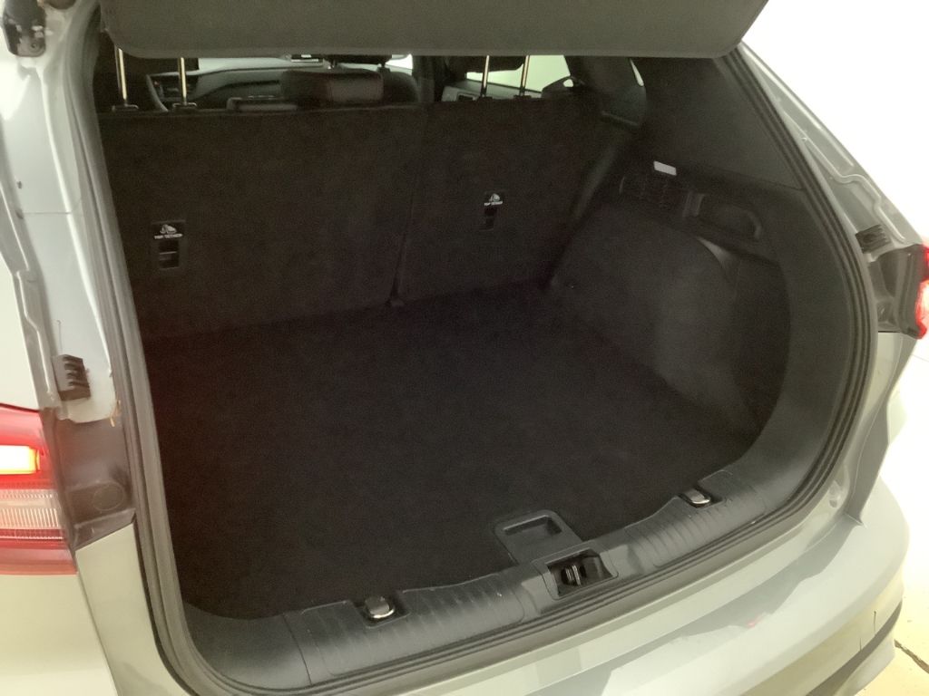 Fahrzeugabbildung Ford Kuga ST-Line X PHEV PANORAMADACH B&O WinterPacke