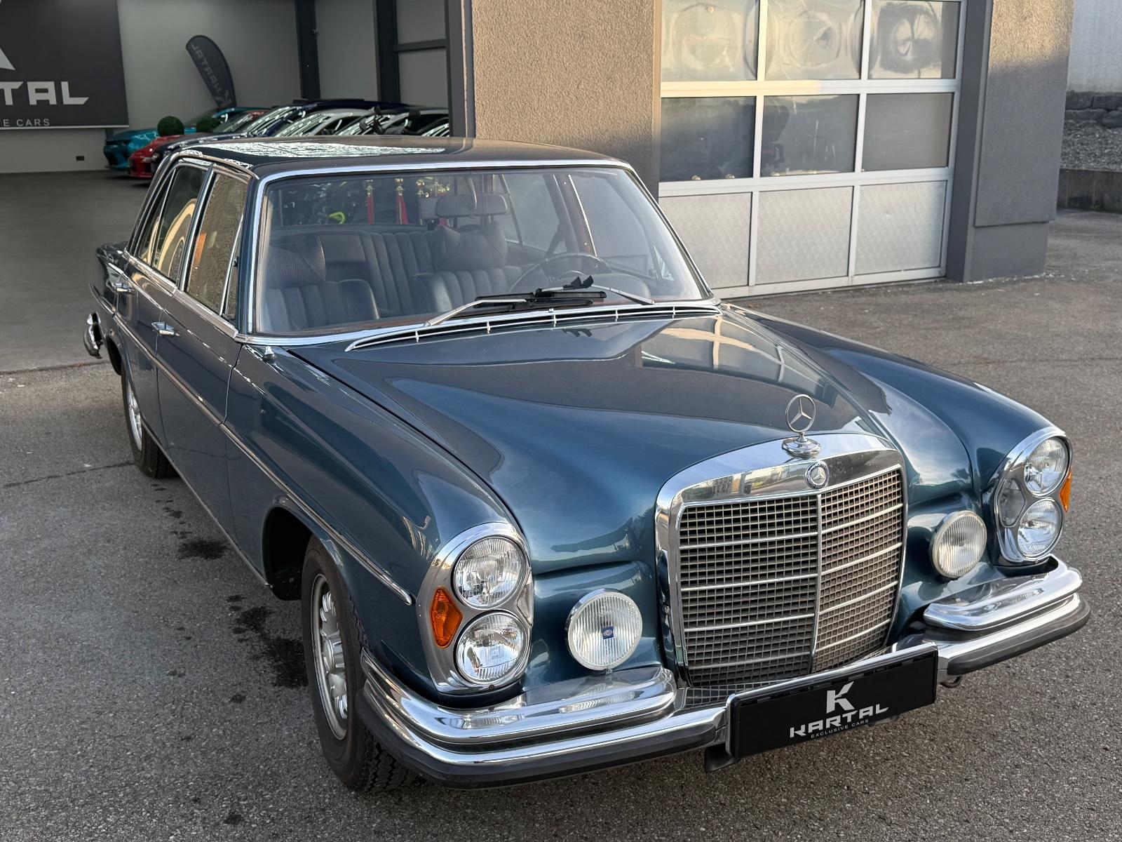 Mercedes-Benz 280 SE Automatic