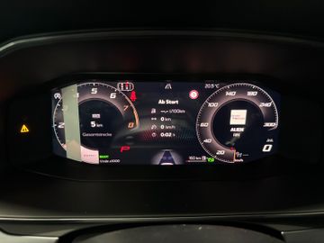 Fahrzeugbestand 15 Cupra Leon Sportstourer 1.5 AHK Panodach Kamera