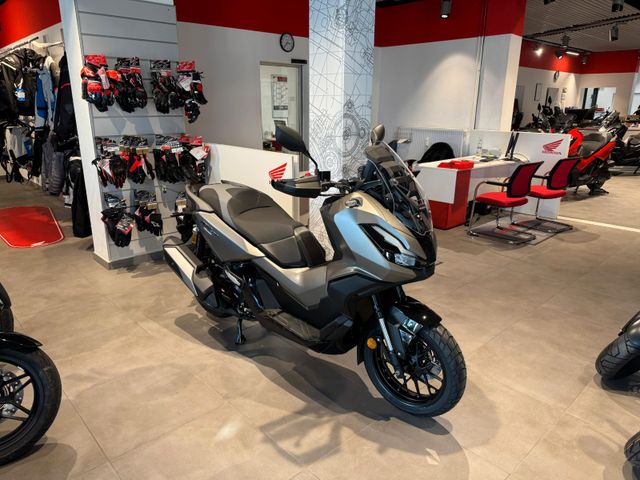 Honda ADV 350 2025 Silber *sofort verfügbar*